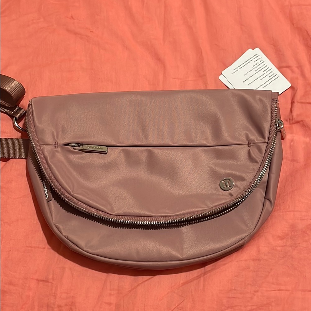 Lululemon All night festival Bag 5L